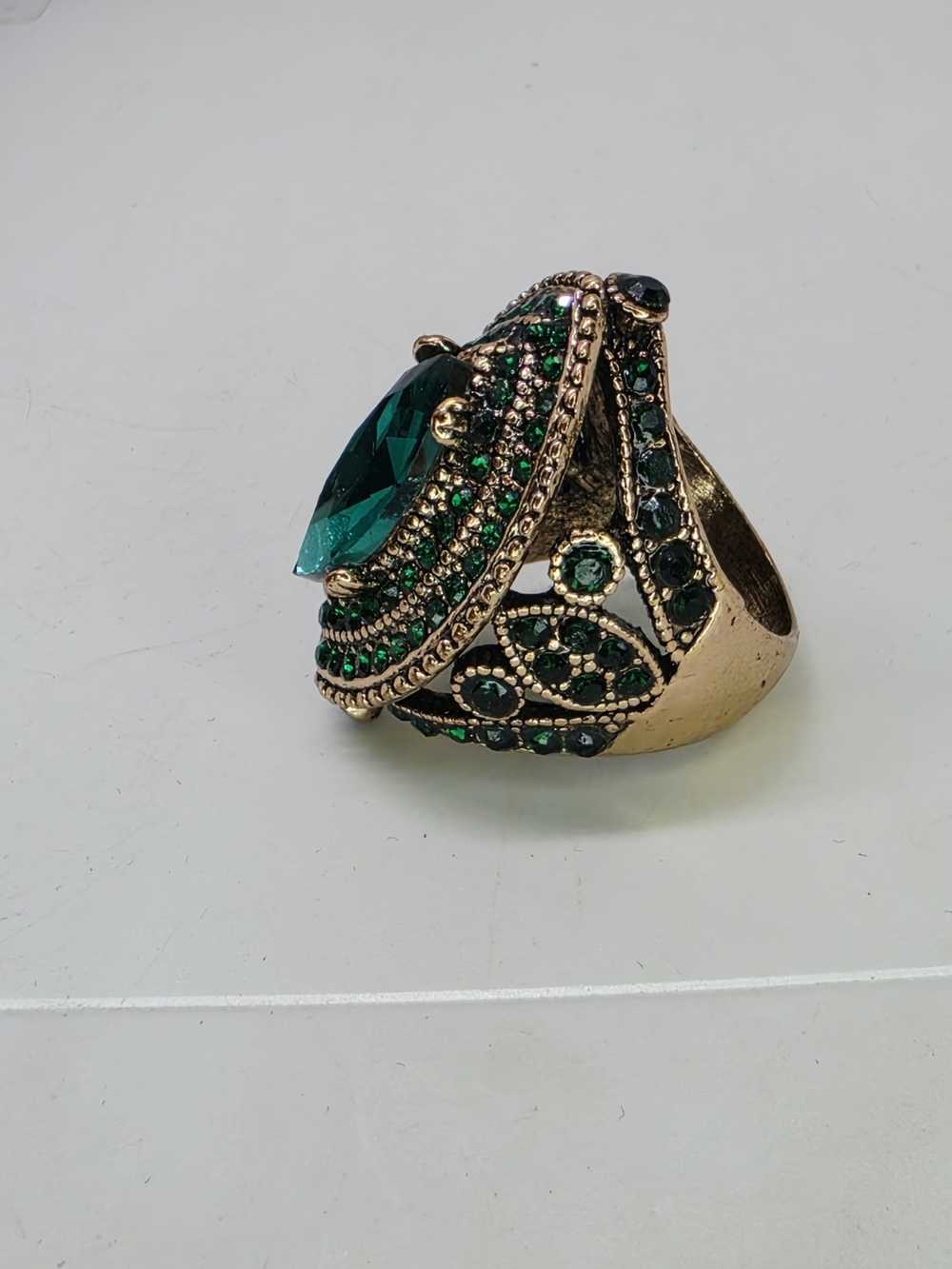 Vtg Emerald Green Cocktail Ring Gold Plated Sterling Silver Bold Statement 7.5 - Picture 3 of 9